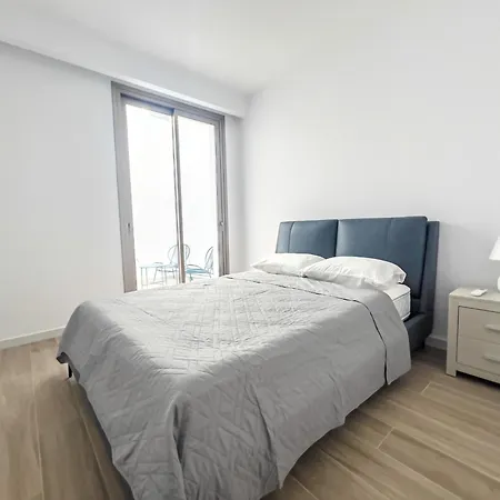 Villa Azure Vista Collection