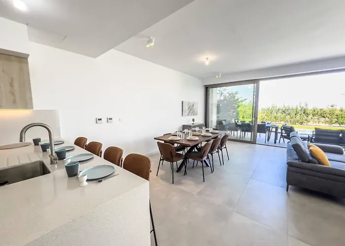 Azure Vista Collection Vila *