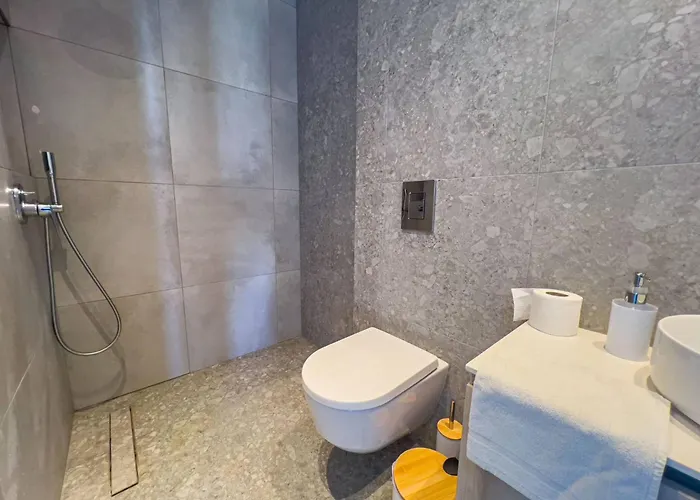 Azure Vista Collection Vila *