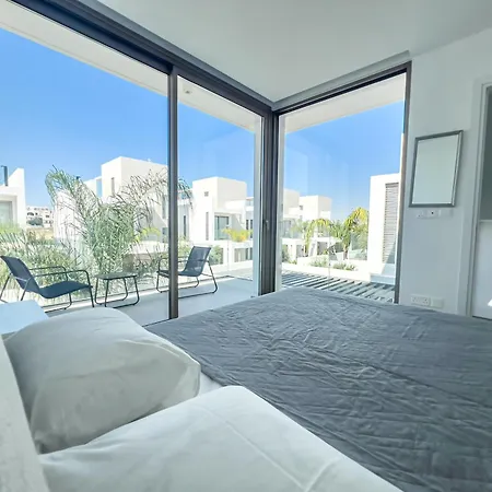 Villa Azure Vista Collection